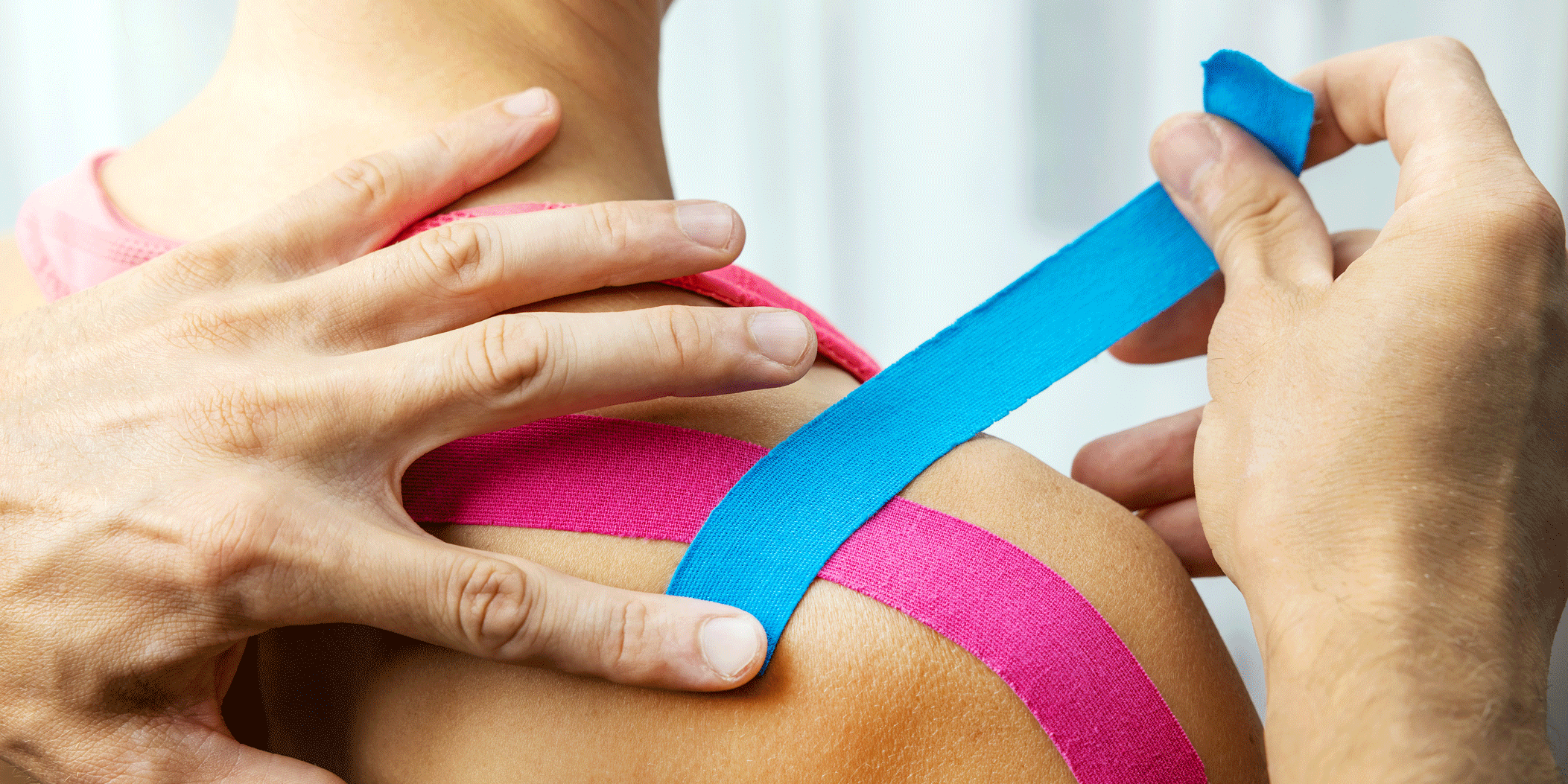 Kinesiotapping → depositphotos 496382764 xl